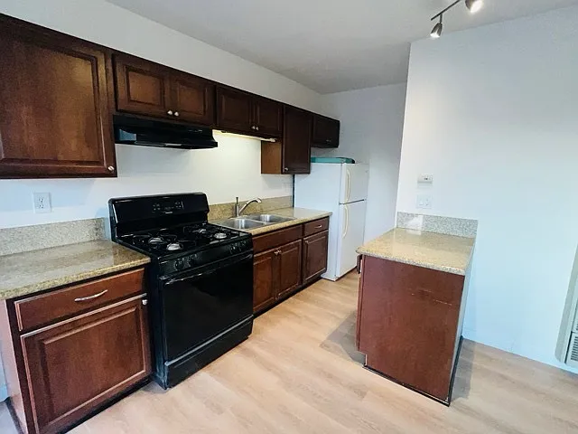 2944-2948 Kalmia Street - 2948... — Photo 3
