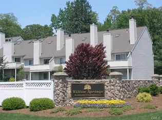 153 Willow Spgs, New Milford, CT 06776