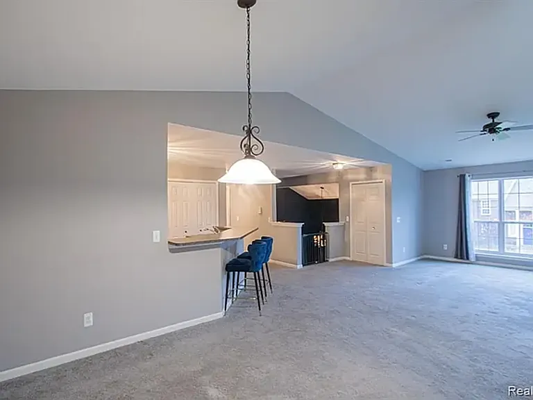 51602 Stern Ln — Photo 5