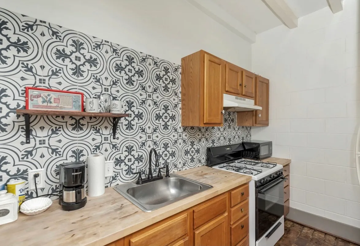 2 bed, 1.5 bath, 800 sqft, $1,475 — Photo 4
