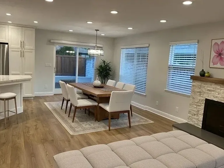 1313 Lawton Ave #A — Photo 2