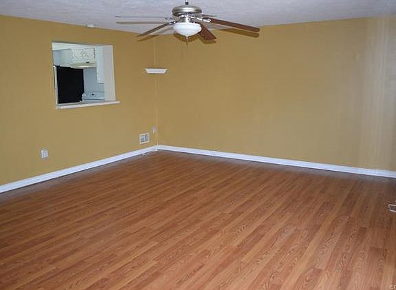 3rd image of 8410 Brigadoon Ct #8410