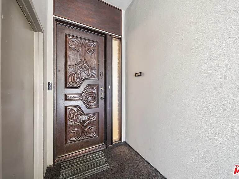 141 S Linden Dr #206 — Photo 62