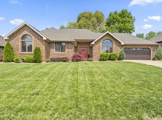 2009 E Briar St, Springfield, MO 65804
