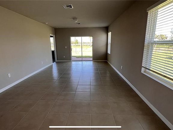 4th image of 18509 Cronin Sand Ln