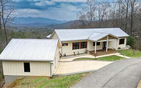 1st image of 740 Chestnut Mountain Rd