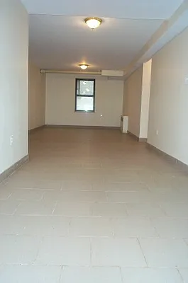 Rented by Tower Brokerage | media 31