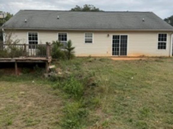 2nd image of 107 Ridgecrest Way