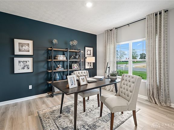 4th image of 401 Harper Creek Dr