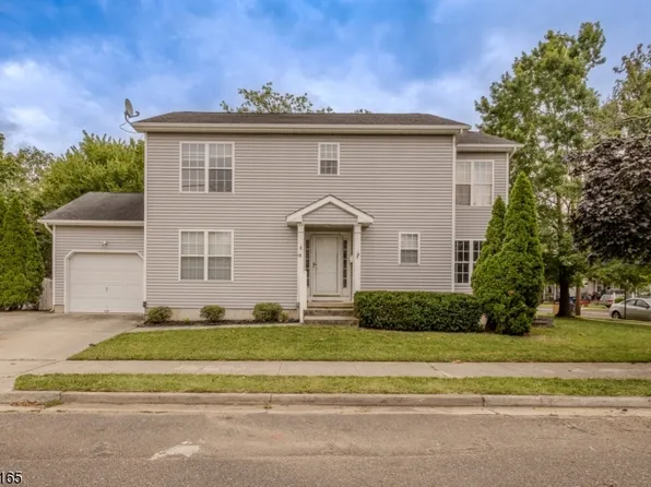 2 Burke St, Riverside Twp., NJ 08075