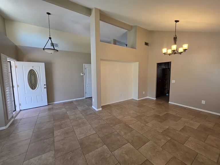 13270 Kirkwood Dr — Photo 3