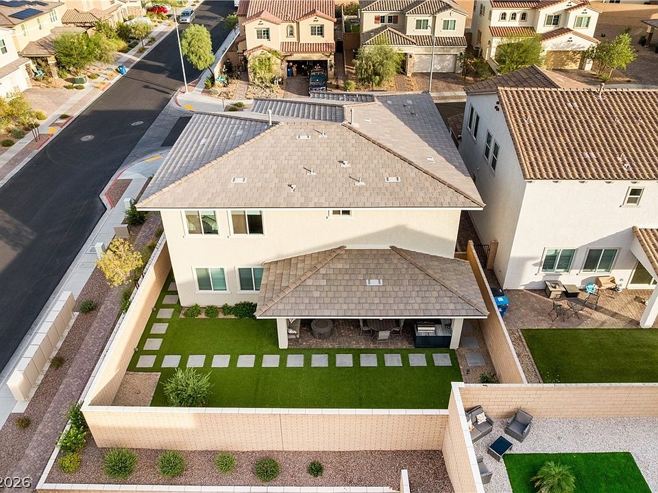 1st image of 1079 Page Park Ln