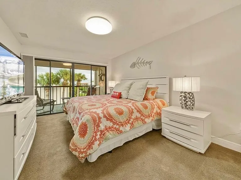3801 E Bay Dr #110 — Photo 14