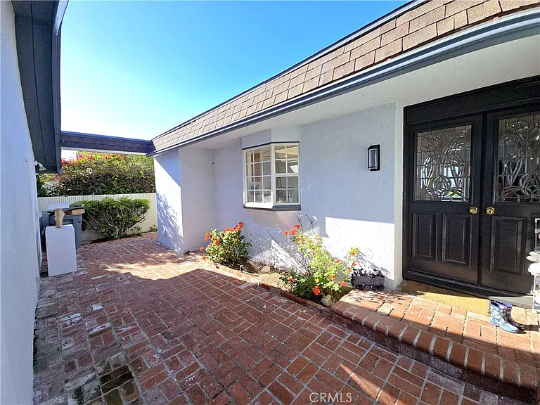 341 Avenida Atezada — Photo 34