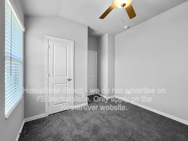 2385 Aspen Hill Dr — Photo 13