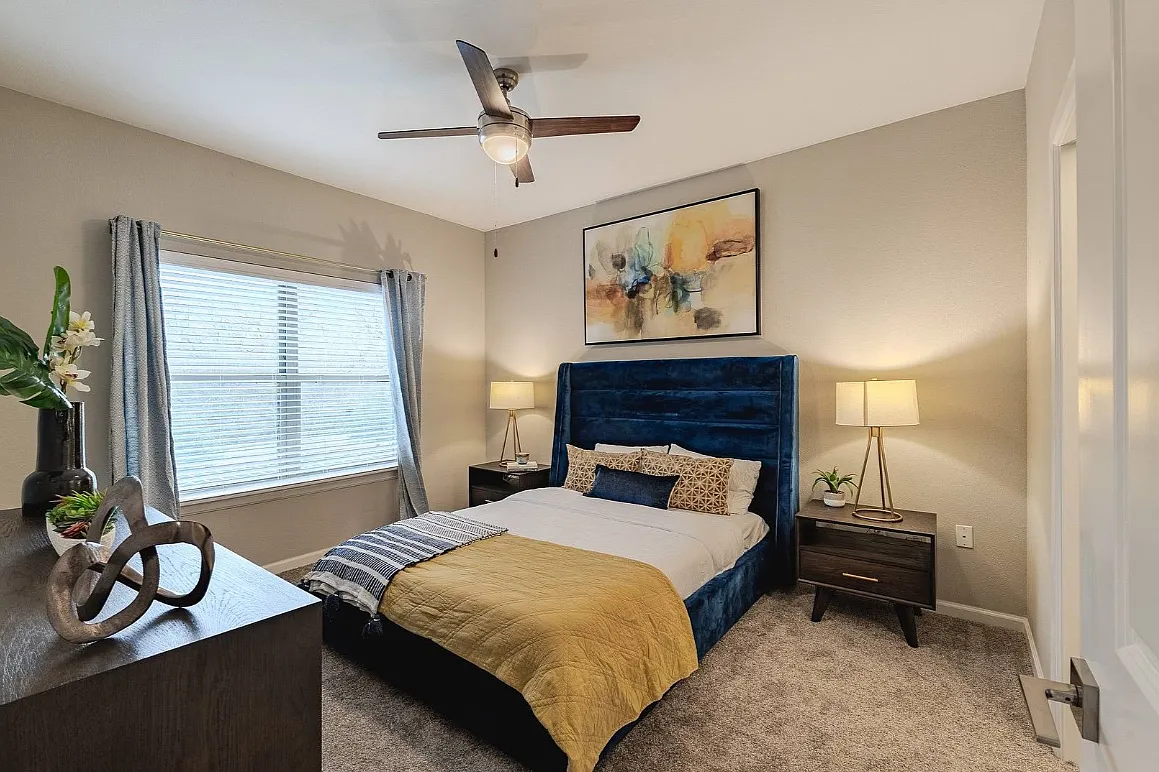 Regency Park Residences — Photo 4