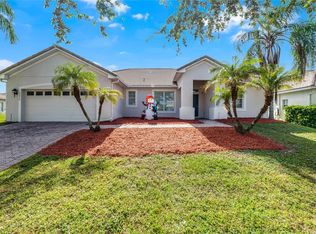 3620 Weatherfield Dr, Kissimmee, FL 34746