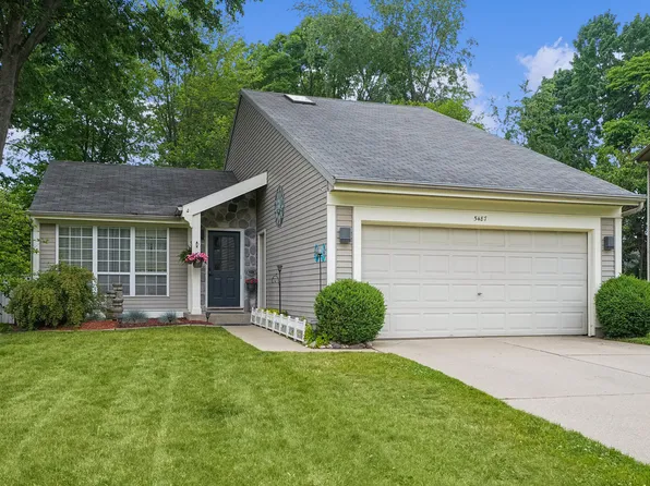 5487 Osborne Ave SE, Kentwood, MI 49548