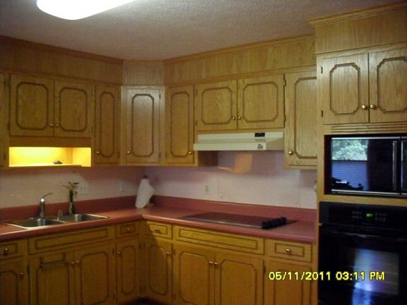 4th image of 228 Archdale Dr