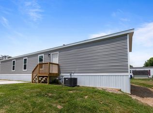 13 Spring Lake Ct, Delaware, OH 43015