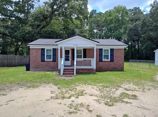 1532 Hampton St, Walterboro, SC 29488
