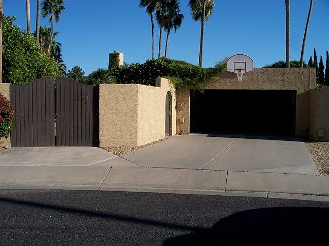 1st image of 1039 N REVERE Drive