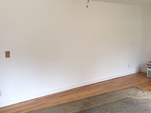5th image of 21943 74th Ave