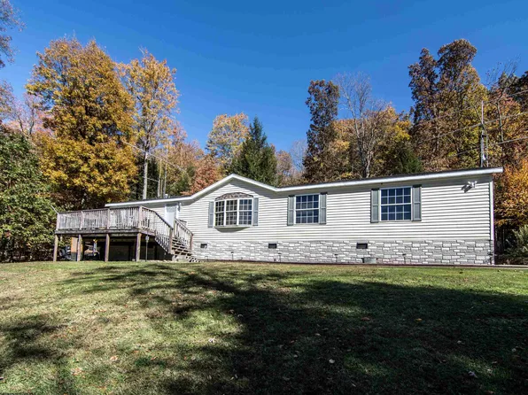 1562 Sand Fork Rd, Buckhannon, WV 26201