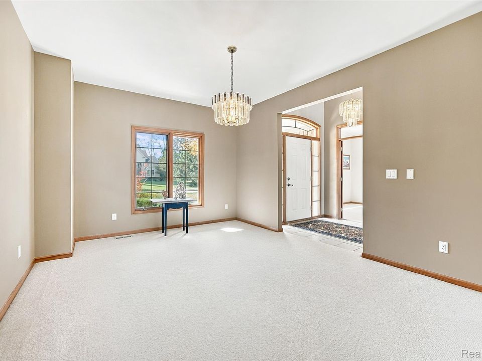 490 Gleneagles, photo 25