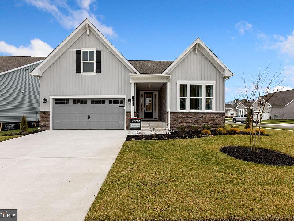 1st image of 36038 Parmaley St