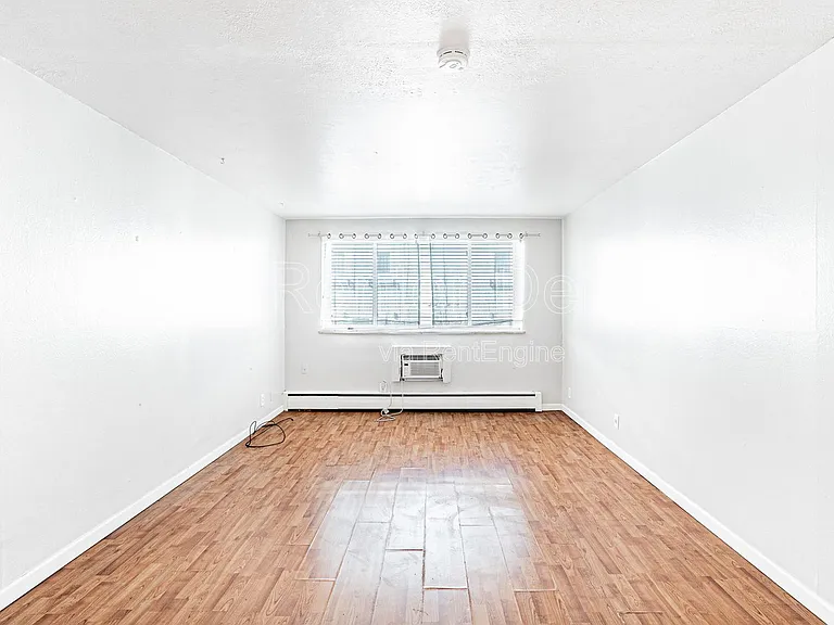 1243 N Washington St #303 — Photo 10