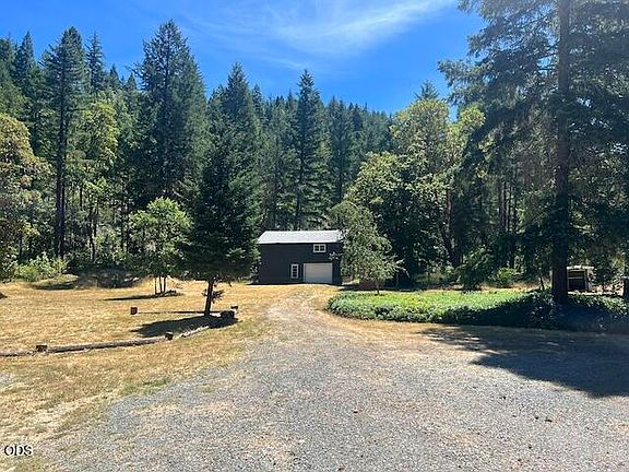 5th image of 2300 Thompson Creek Rd