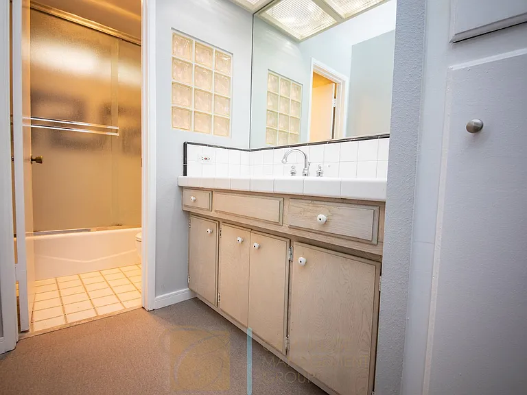 3730 Goldfinch St — Photo 3