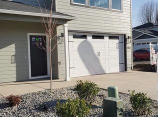 1661 S Columbus Ave, Medford, OR 97501