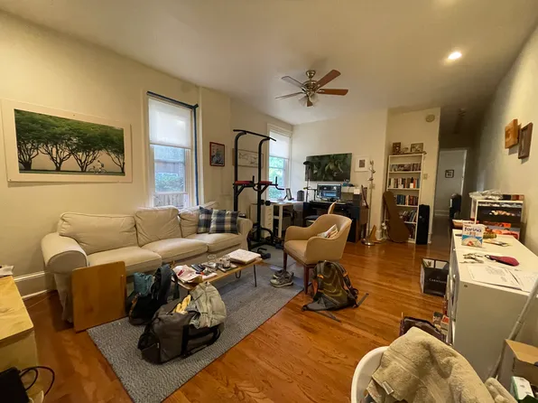 4224 Chester Ave, Philadelphia, PA
