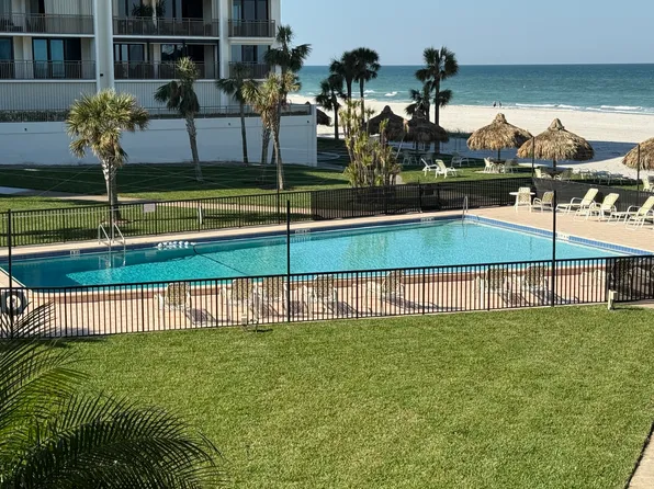 1400 Gulf Blvd APT 212, Clearwater, FL 33767