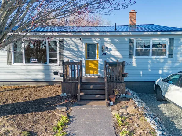 69 Peppett St, North Sydney, NS B2A 2N7