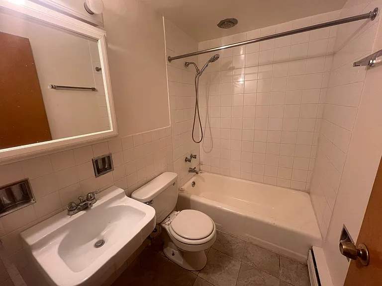 2727 Central St #2N — Photo 18