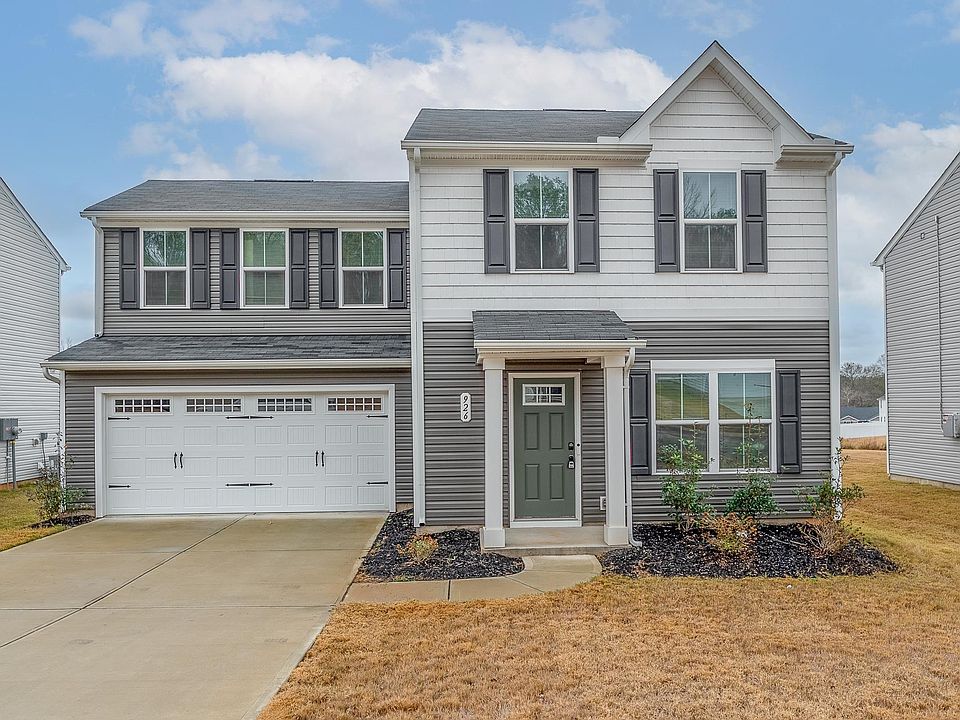 1st image of 926 Shakespeare Dr