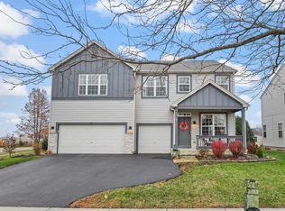 38 E Meadow Dr, Cortland, IL 60112