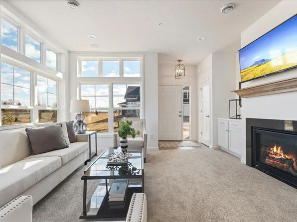 6733 Jorgensen Ave S, Cottage Grove, MN 55016