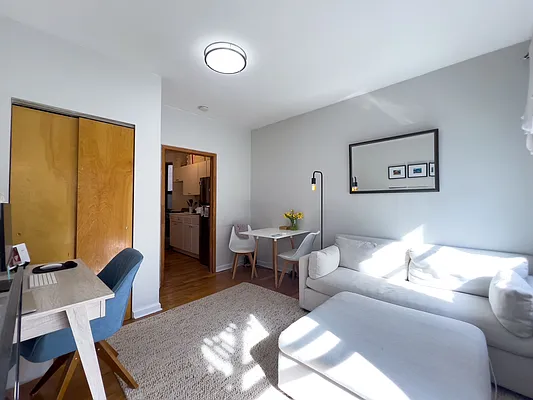 Rented by Denise Rosenblum, LREB | media 9