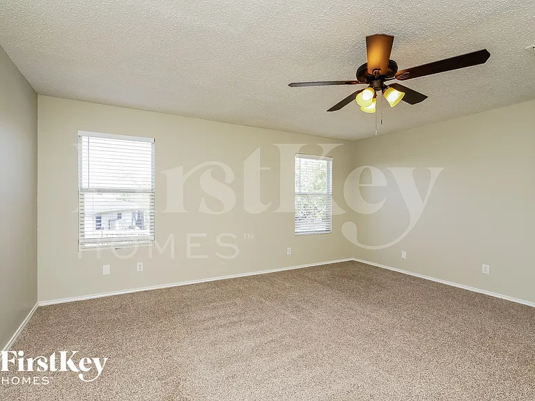 3114 Melrose Dr — Photo 10