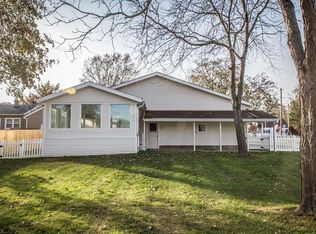 147 9th St NE, Barberton, OH
