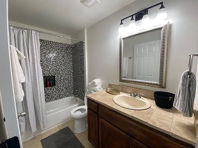 6201 Grover Ave #A — Photo 10