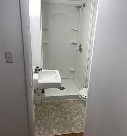 5th image of 420 S 6th Ave APT 11