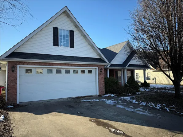 1109 Persimmon Pl, Sikeston, MO 63801