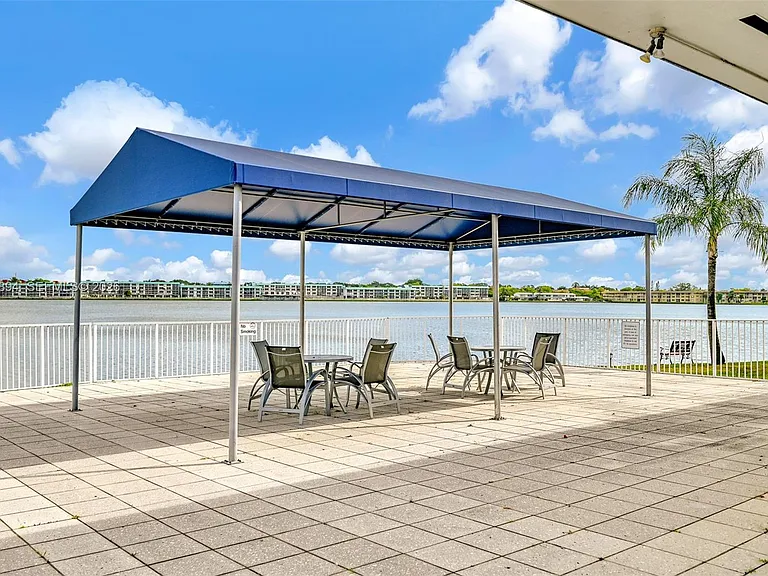 1075 NE Miami Gardens Dr #408 — Photo 11