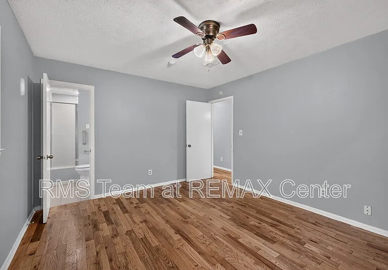 4905 Annistown Rd — Photo 30