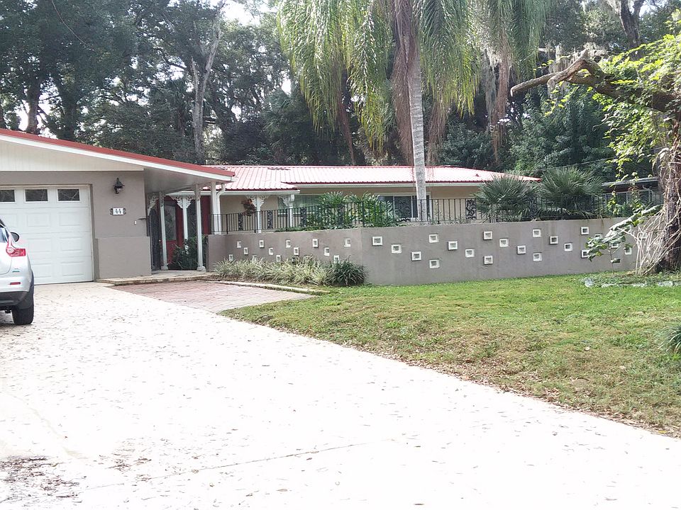 1st image of 44 N Saint Andrews Dr